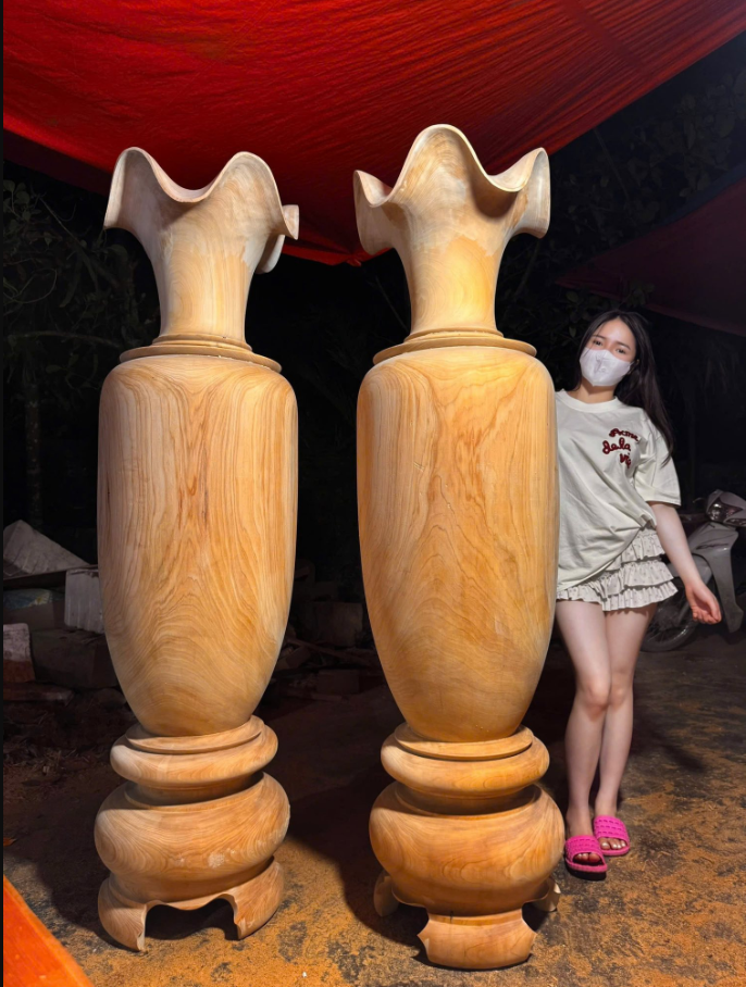 Đôi Lọ Lộc Bình Gỗ Ngọc Nghiến